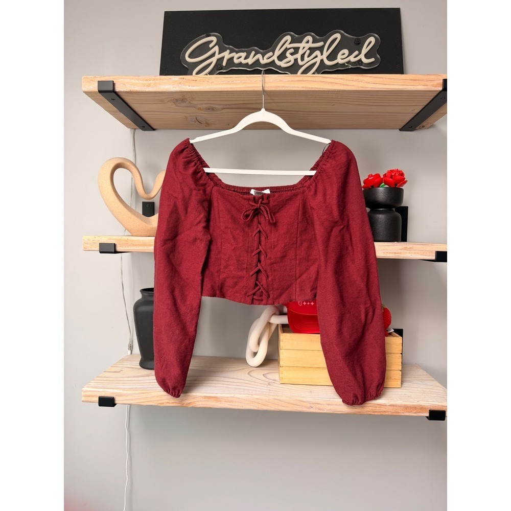Kirious Los Angeles Burgundy Lace Up Front Smocked Back Crop Top Medium